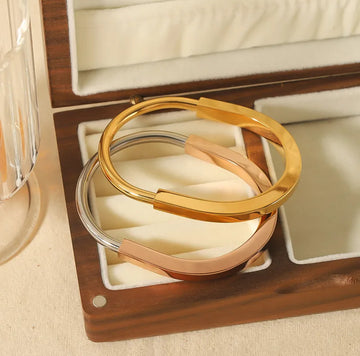The Statement Cuff